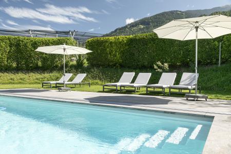Schwimmbad im Garten